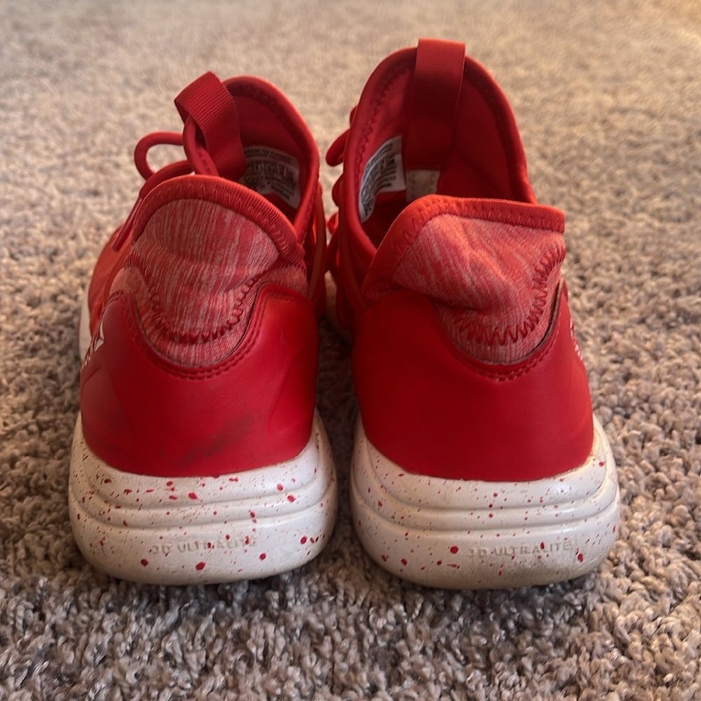Women's Reebok Shoes - Picture 5 of 7